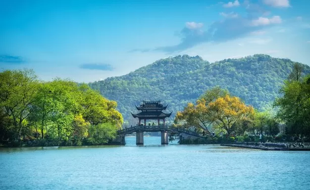 一目了然的成语故事:背后藏着怎样的奇妙渊源? 二