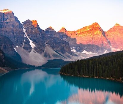 儿童民间故事大全！带你一起重温那些年陪伴我们的童年经典，想知道小红帽的真实故事吗？